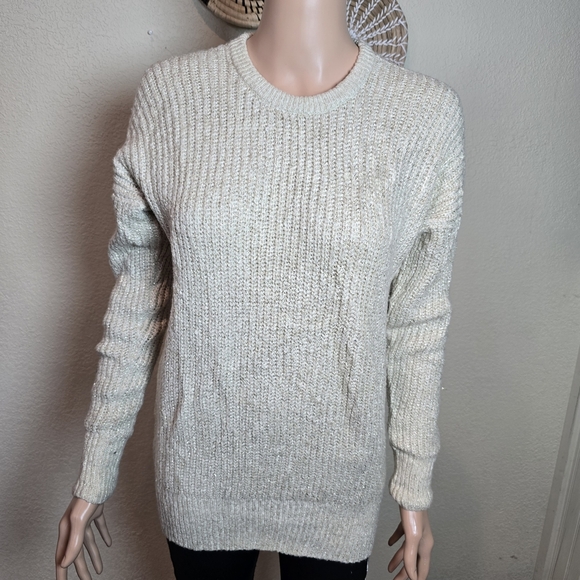 Abercrombie & Fitch Women's Light Gray Sweater - Picture 5 of 10